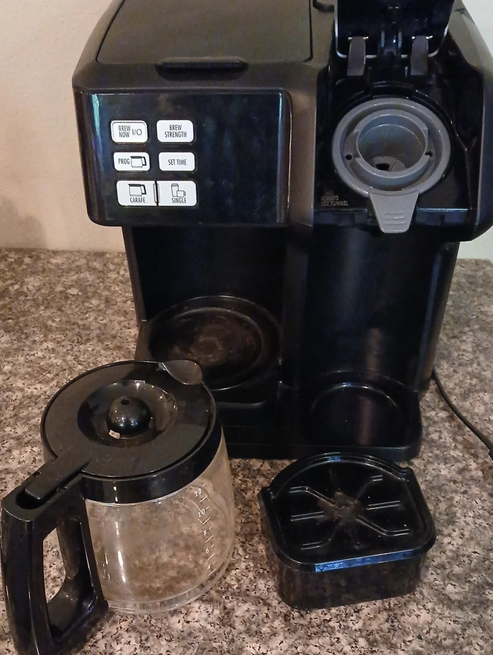 Hamilton Beach Flex Brew Two-way Coffee Maker Pods Or Carafe